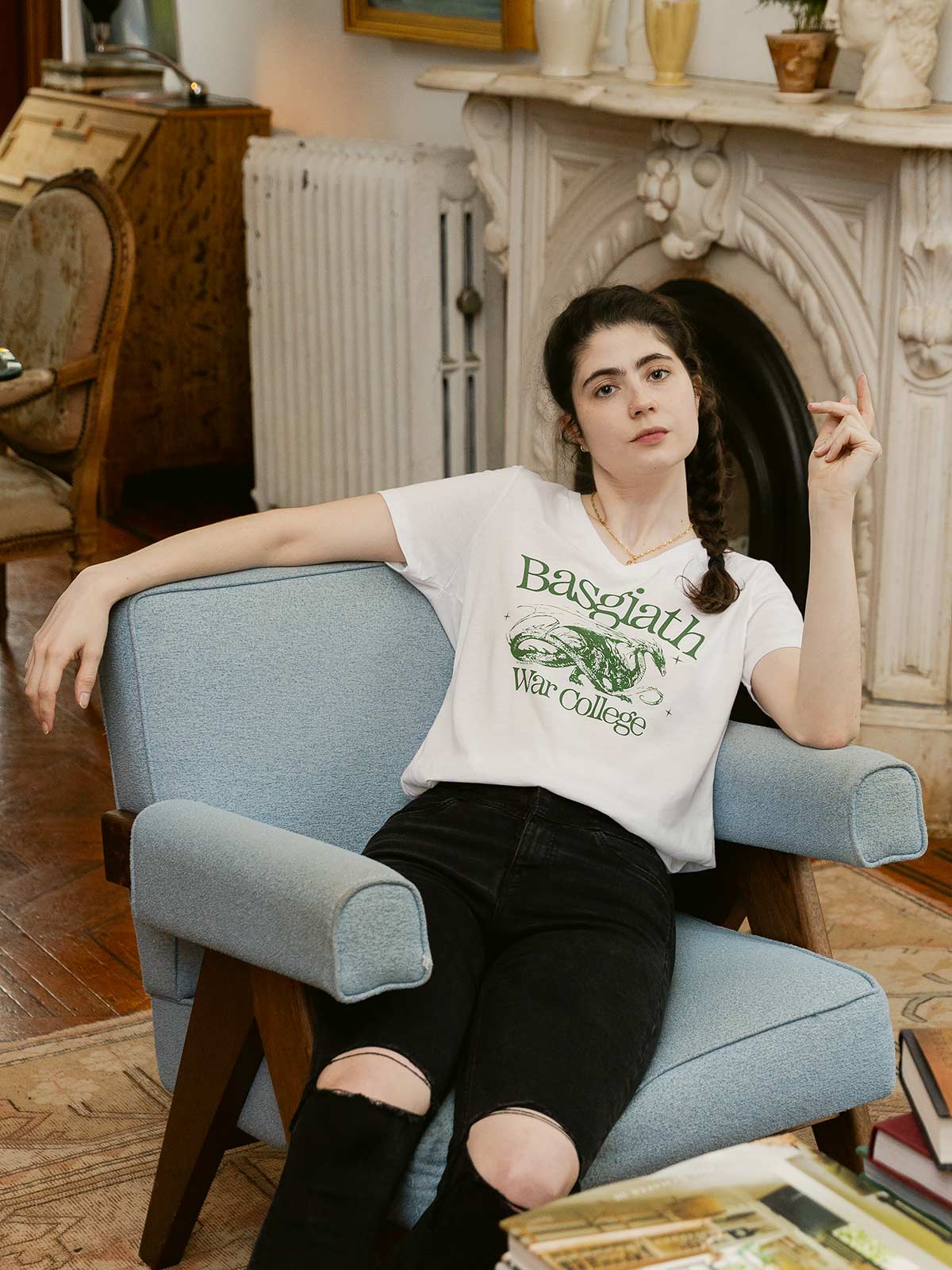 Fourth Wing: Basgiath War College Women's V-Neck T-Shirt (Print Shop) - Image 2
